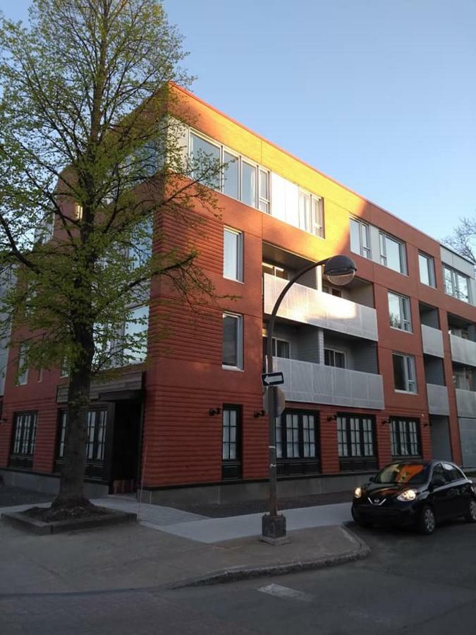 Апартаменты Aux Havres Urbains - Le Penthouse De La 3Ieme Avenue Квебек Экстерьер фото